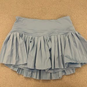 GOLDHINGE/FREE PEOPLE/LULULEMON SIZE MEDIUM BUNDLE